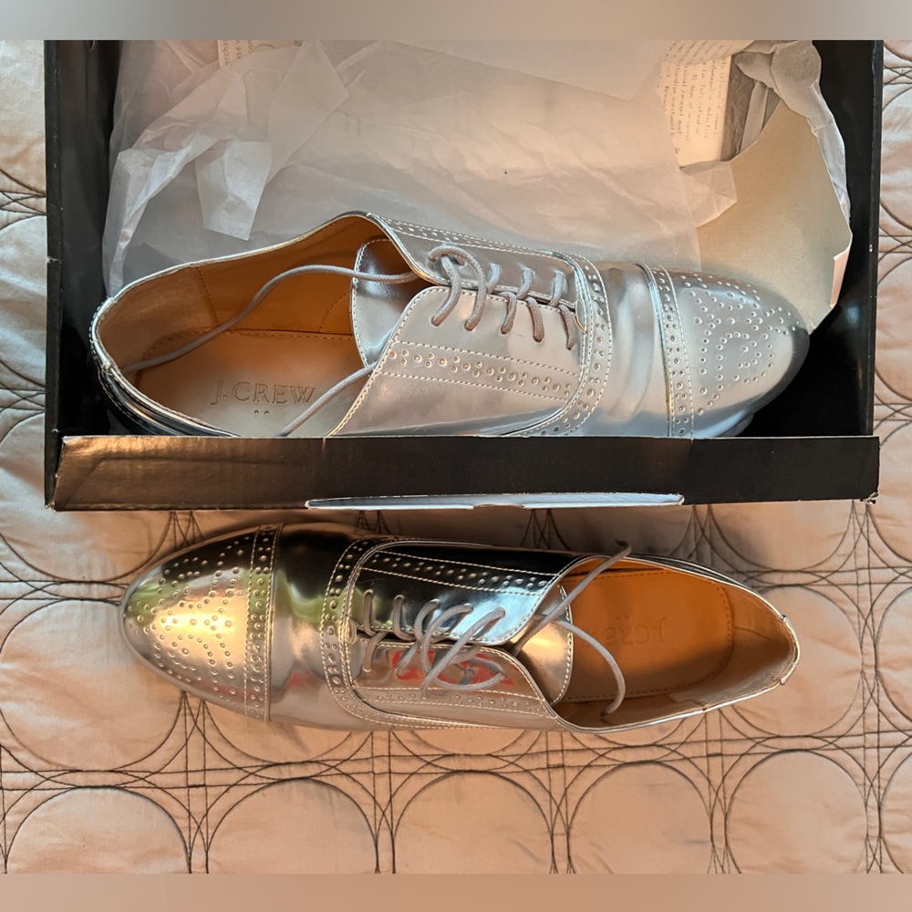 Silver NIB j. Crew mirror silver metallic oxfords size 10